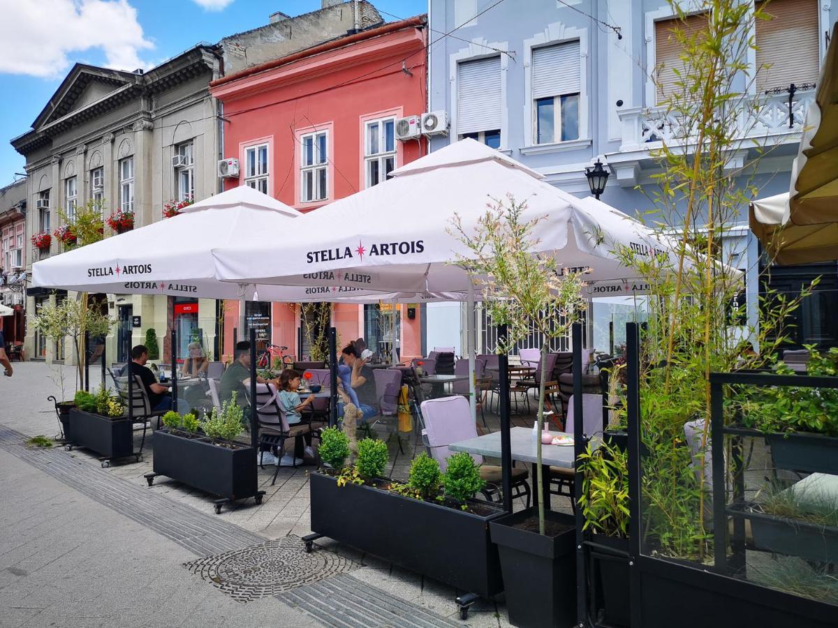 Filinhome Dunavska Studio 2 Novi Sad Exterior photo